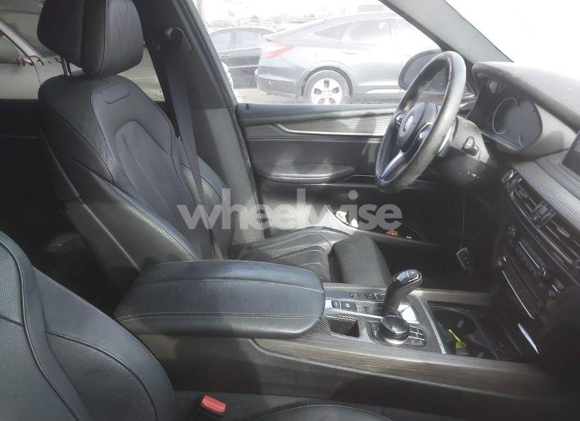 Photo 5 of 2018 Bmw X5 XDRIVE50I (VIN 5UXKR6C55J0U14366)
