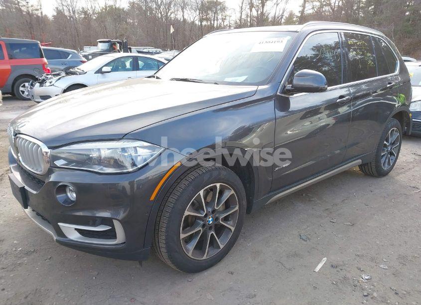 Photo 2 of 2018 Bmw X5 XDRIVE50I (VIN 5UXKR6C58JL069302)