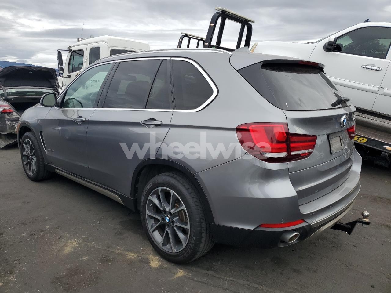 Photo 2 of 2014 BMW X5 XDRIVE35D (VIN 5UXKS4C55E0J96136)