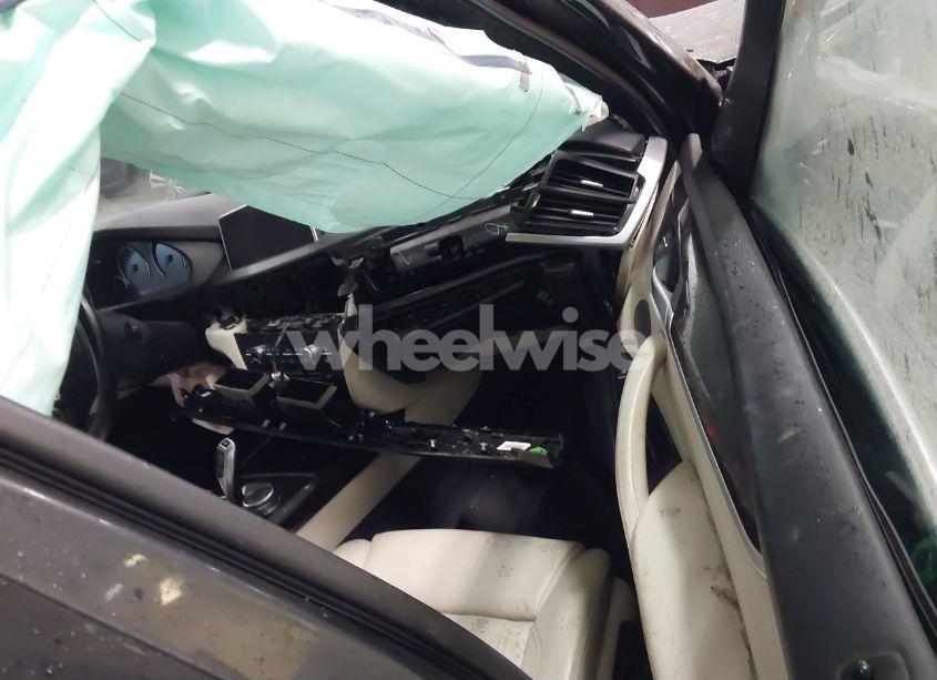 Photo 5 of 2016 Bmw X5 EDRIVE XDRIVE40E (VIN 5UXKT0C55G0F75374)