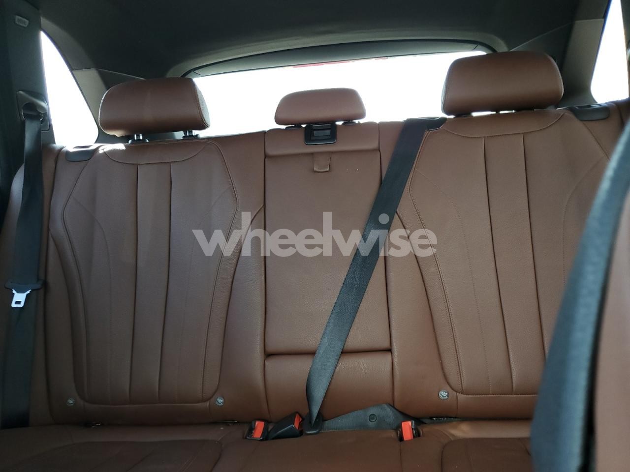 Photo 10 of 2016 BMW X5 XDR40E (VIN 5UXKT0C55G0S79557)