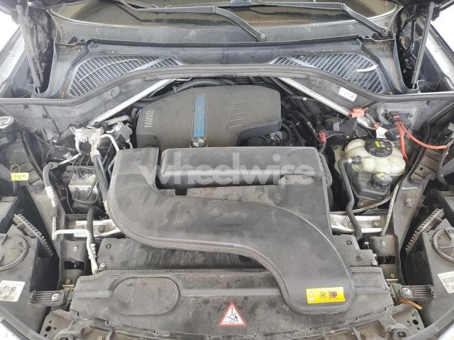Photo 3 of 2016 BMW X5 XDR40E (VIN 5UXKT0C59G0S75141)