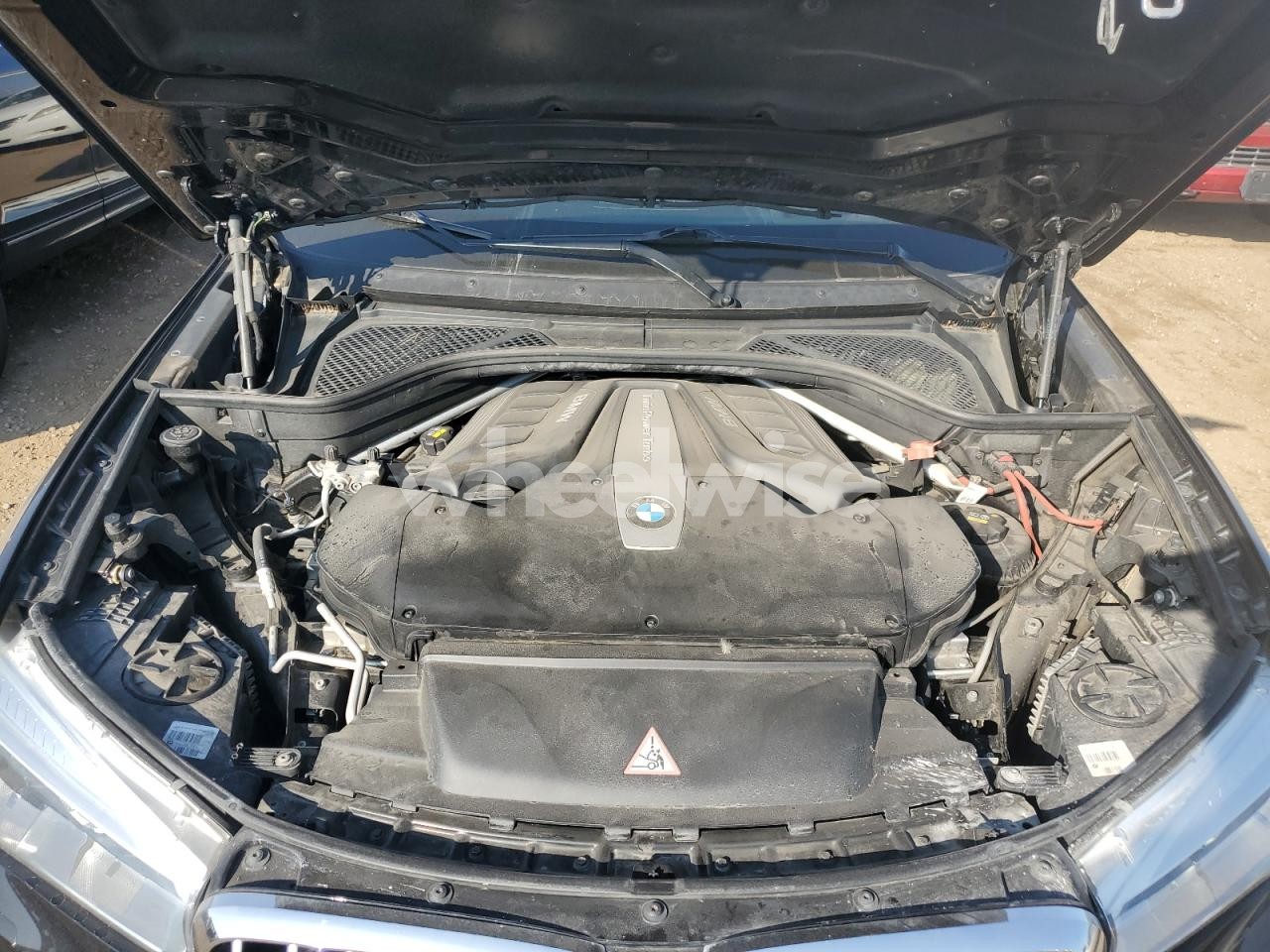 Photo 11 of 2016 BMW X6 XDRIVE50I (VIN 5UXKU6C57G0R34236)