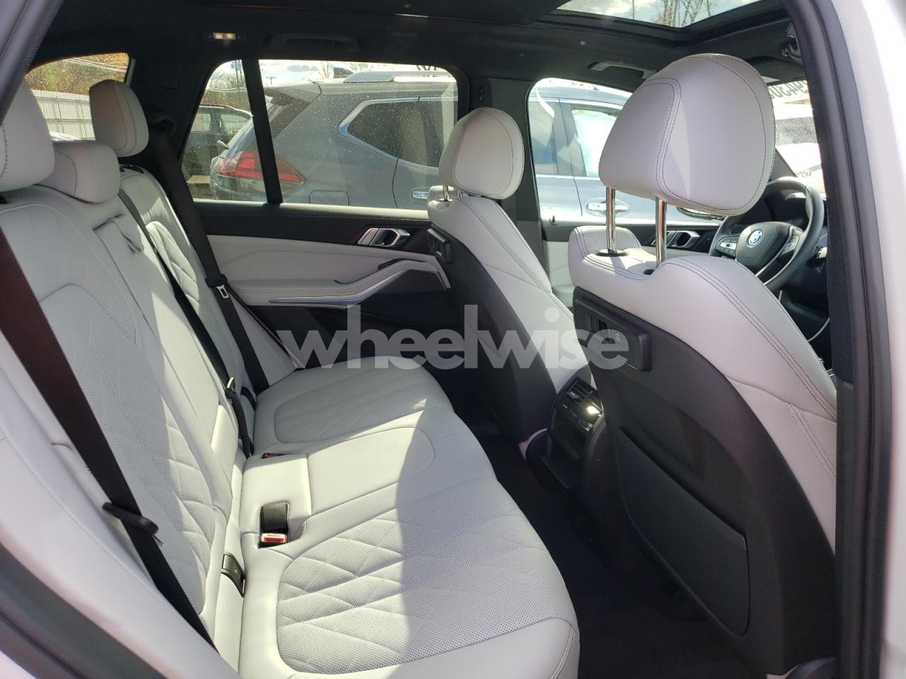 Photo 10 of 2023 BMW X5 XDRIVE45E (VIN 5UXTA6C01P9N50966)