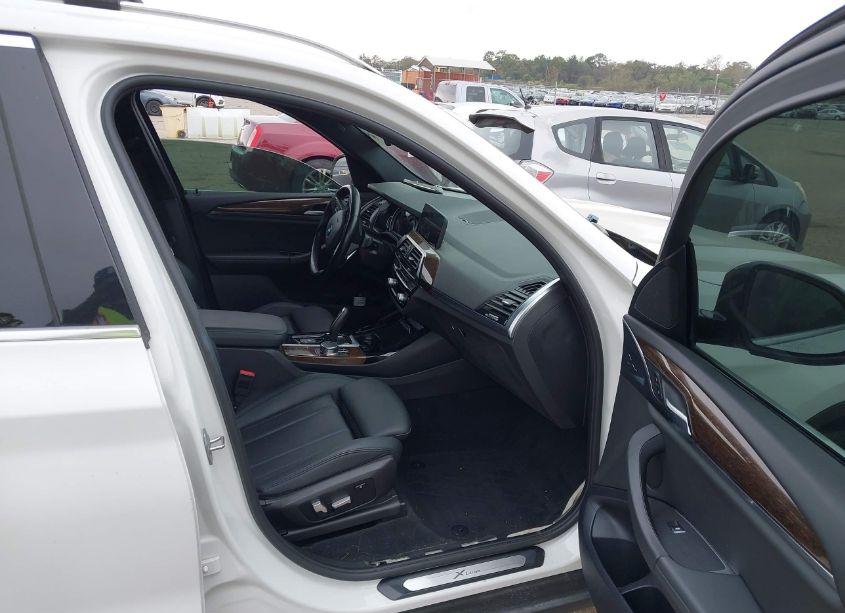 Photo 5 of 2019 Bmw X3 SDRIVE30I (VIN 5UXTR7C50KLF24142)