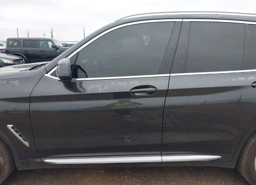 Photo 14 of 2019 Bmw X3 SDRIVE30I (VIN 5UXTR7C51KLR50354)