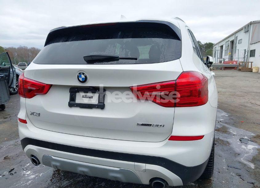 Photo 16 of 2019 Bmw X3 SDRIVE30I (VIN 5UXTR7C52KLF27074)