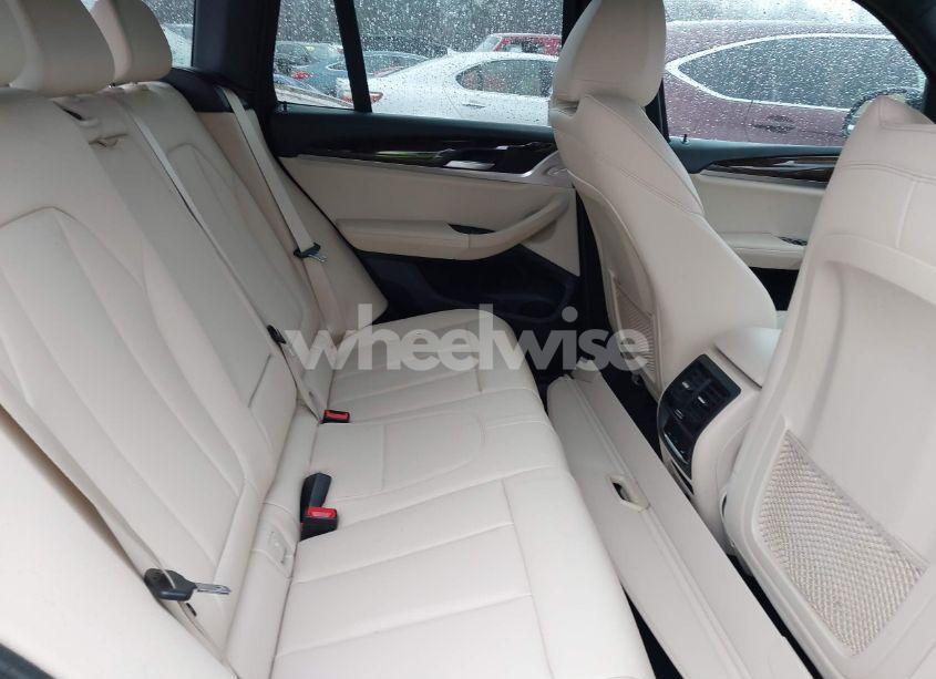 Photo 8 of 2019 Bmw X3 SDRIVE30I (VIN 5UXTR7C53KLF29321)