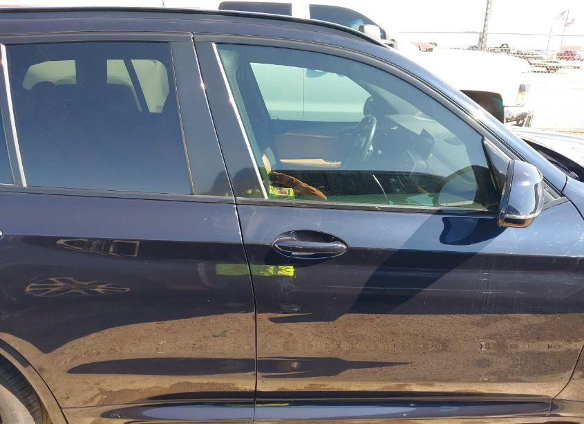 Photo 13 of 2019 Bmw X3 SDRIVE30I (VIN 5UXTR7C53KLF34633)