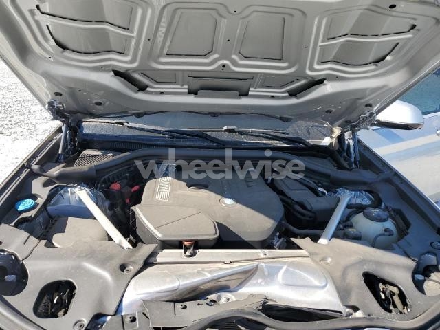 Photo 6 of 2019 BMW X3 SDRIVE30I (VIN 5UXTR7C54KLF35158)