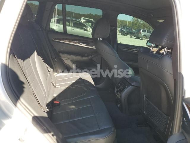 Photo 9 of 2019 BMW X3 SDRIVE30I (VIN 5UXTR7C54KLF35158)