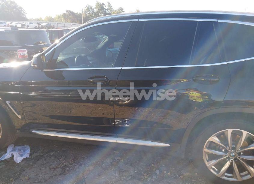 Photo 15 of 2019 Bmw X3 SDRIVE30I (VIN 5UXTR7C56KLE94287)