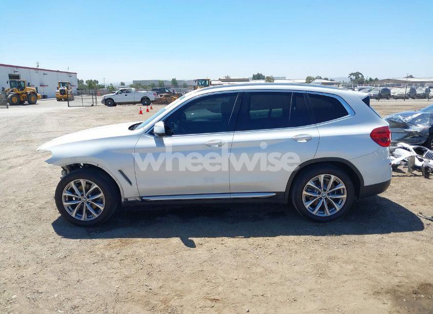 Photo 15 of 2019 Bmw X3 SDRIVE30I (VIN 5UXTR7C56KLF23786)