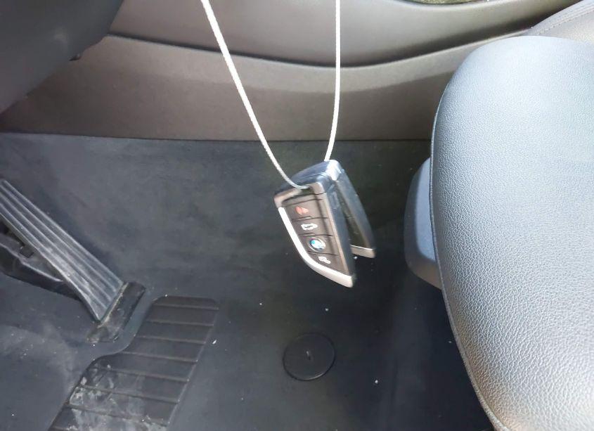 Photo 11 of 2019 Bmw X3 SDRIVE30I (VIN 5UXTR7C56KLR43805)