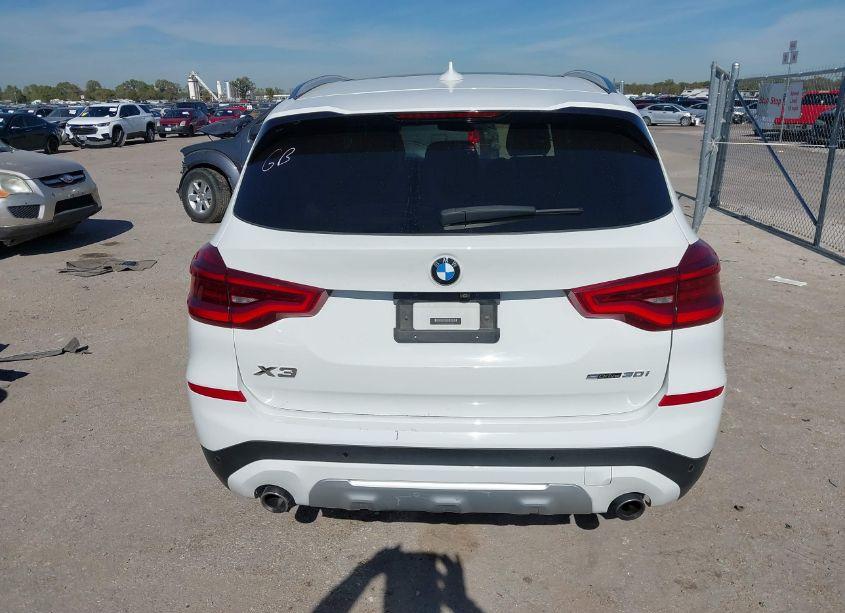 Photo 16 of 2019 Bmw X3 SDRIVE30I (VIN 5UXTR7C56KLR43805)