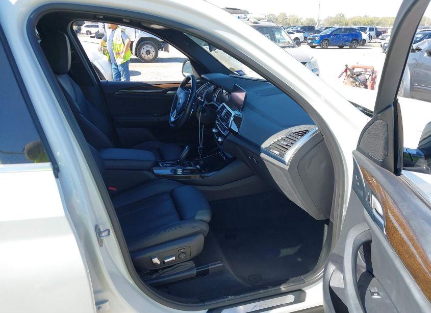 Photo 5 of 2019 Bmw X3 SDRIVE30I (VIN 5UXTR7C56KLR43805)