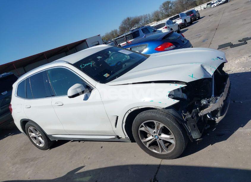 Photo 14 of 2019 Bmw X3 SDRIVE30I (VIN 5UXTR7C57KLF36336)