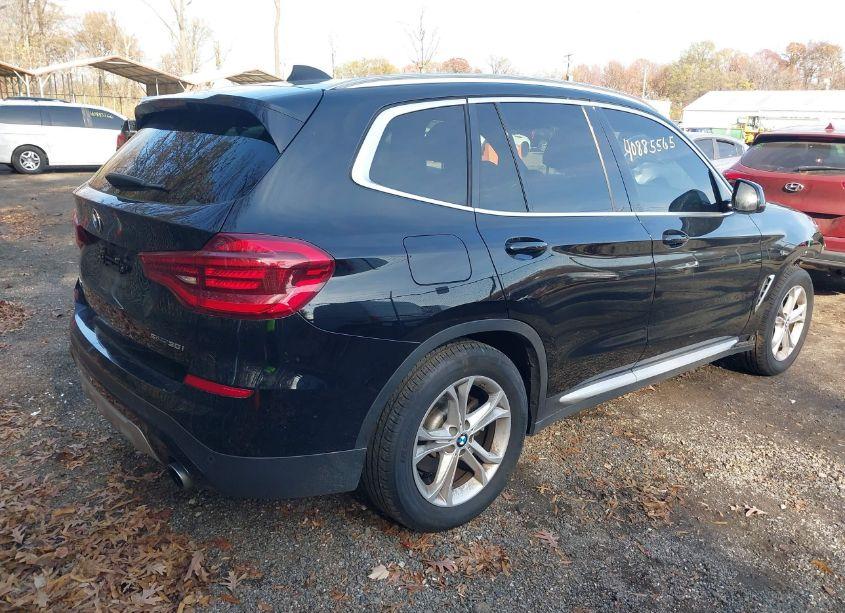 Photo 4 of 2019 Bmw X3 SDRIVE30I (VIN 5UXTR7C57KLR44462)