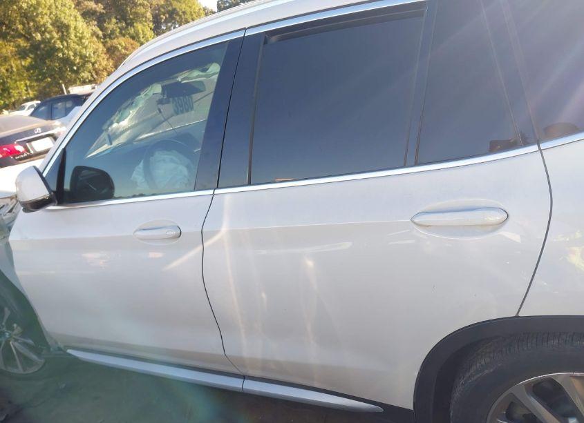 Photo 13 of 2019 Bmw X3 SDRIVE30I (VIN 5UXTR7C57KLR49743)