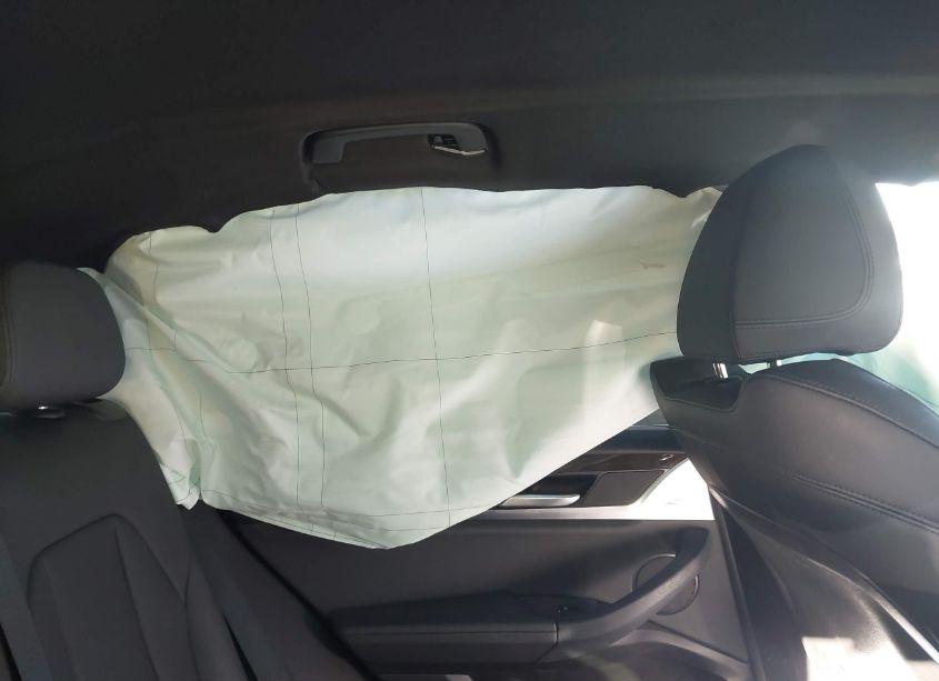 Photo 8 of 2019 Bmw X3 SDRIVE30I (VIN 5UXTR7C57KLR49743)