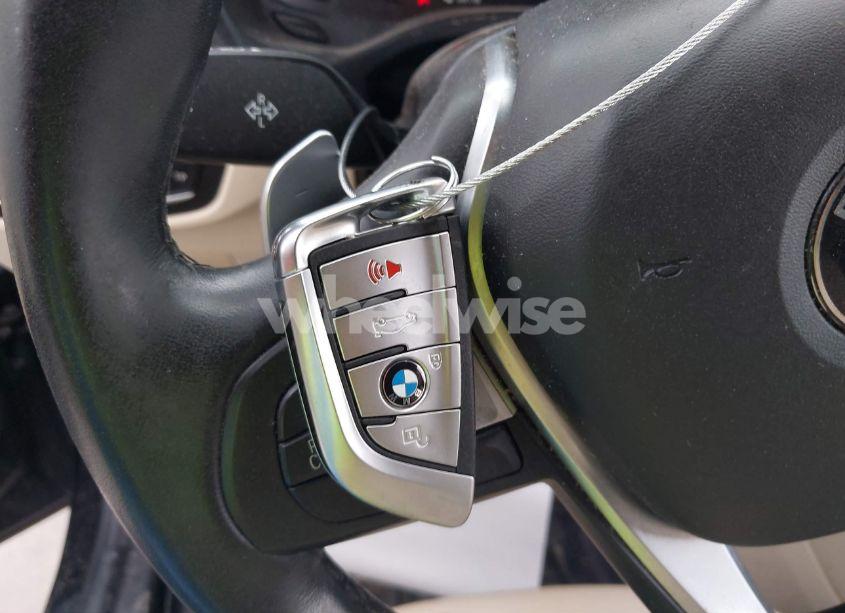 Photo 11 of 2019 Bmw X3 SDRIVE30I (VIN 5UXTR7C58KLF36541)