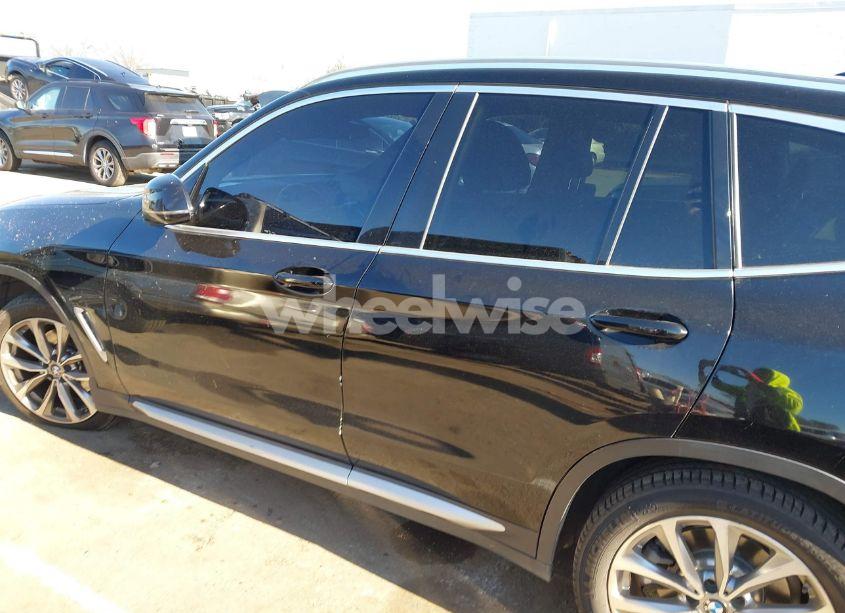 Photo 14 of 2019 Bmw X3 SDRIVE30I (VIN 5UXTR7C59KLE88287)