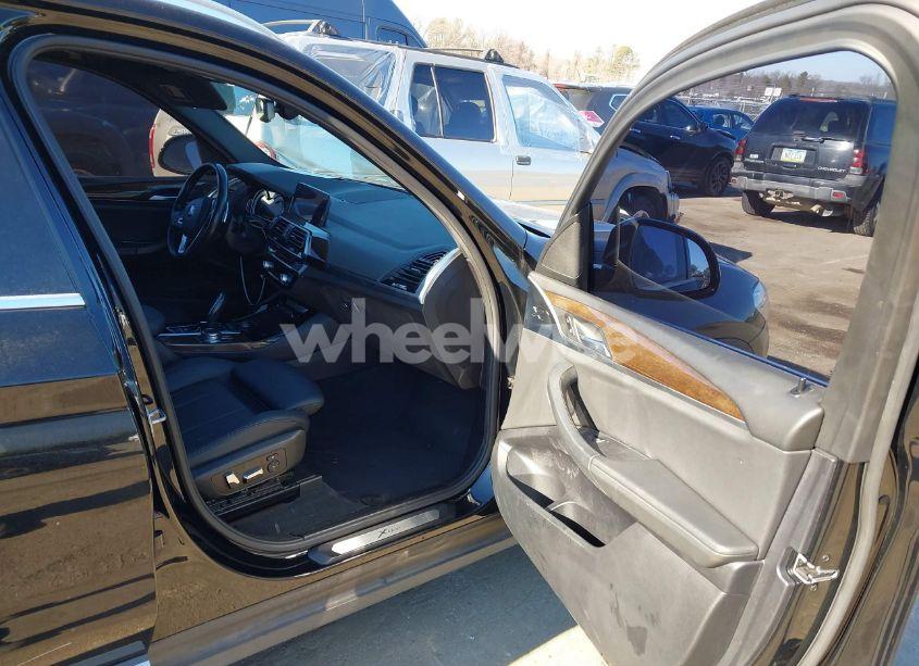 Photo 5 of 2019 Bmw X3 SDRIVE30I (VIN 5UXTR7C59KLE88287)