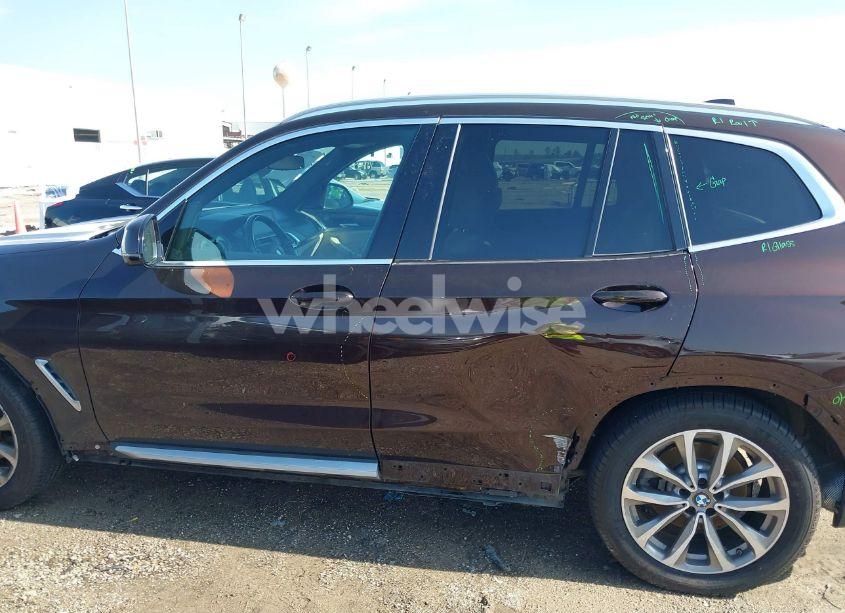 Photo 15 of 2019 Bmw X3 SDRIVE30I (VIN 5UXTR7C59KLF35916)