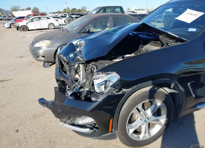 Photo 18 of 2019 Bmw X3 SDRIVE30I (VIN 5UXTR7C5XKLE97306)