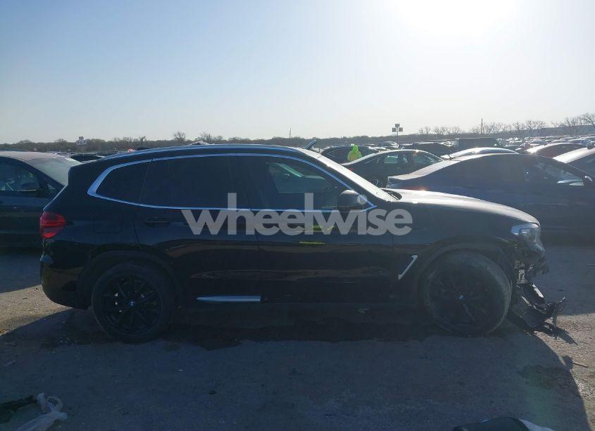 Photo 13 of 2019 Bmw X3 SDRIVE30I (VIN 5UXTR7C5XKLF25394)