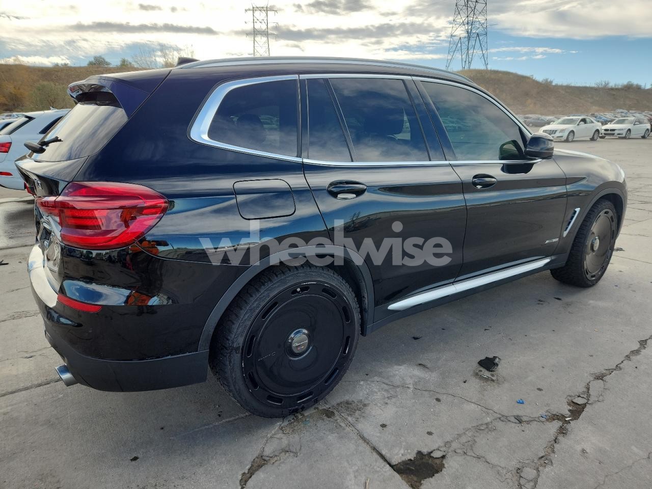 Photo 3 of 2018 BMW X3 XDRIVE30I (VIN 5UXTR9C50JLC80079)