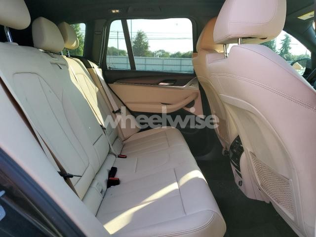 Photo 3 of 2019 BMW X3 XDRIVE30I (VIN 5UXTR9C50KLR09676)