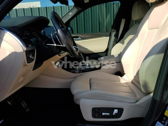 Photo 8 of 2019 BMW X3 XDRIVE30I (VIN 5UXTR9C50KLR09676)