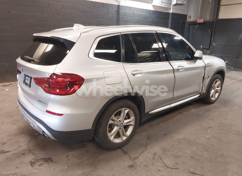 Photo 4 of 2019 Bmw X3 XDRIVE30I (VIN 5UXTR9C51KLD92097)