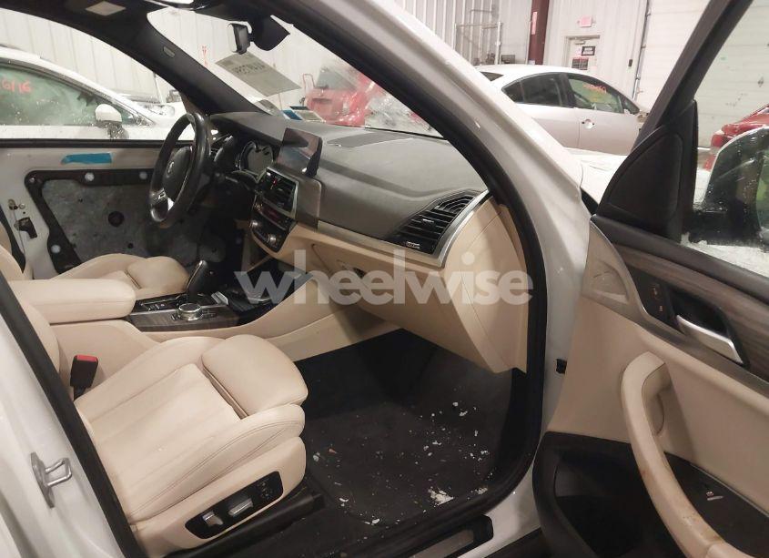 Photo 5 of 2019 Bmw X3 XDRIVE30I (VIN 5UXTR9C53KLD97589)