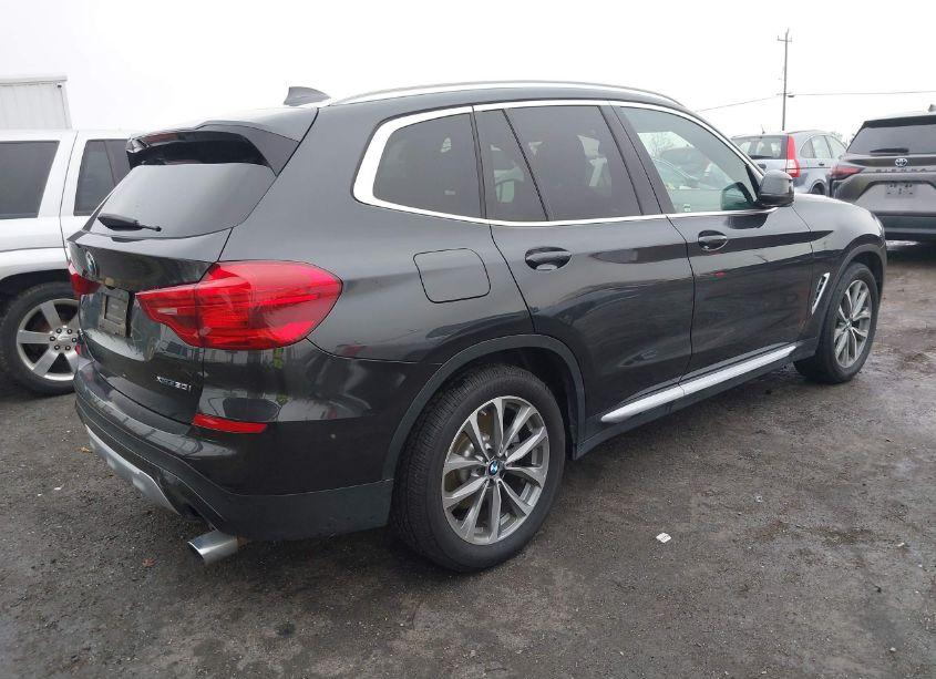 Photo 4 of 2019 Bmw X3 XDRIVE30I (VIN 5UXTR9C54KLR03637)