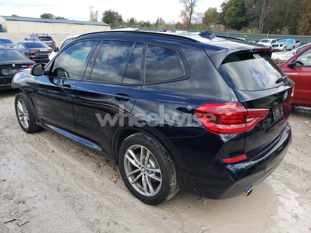 Photo 2 of 2018 BMW X3 XDRIVE30I (VIN 5UXTR9C55JLD63815)