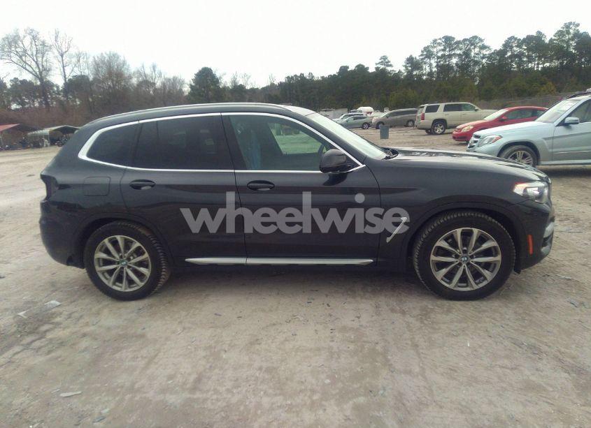 Photo 13 of 2018 Bmw X3 XDRIVE30I (VIN 5UXTR9C56JLD72250)