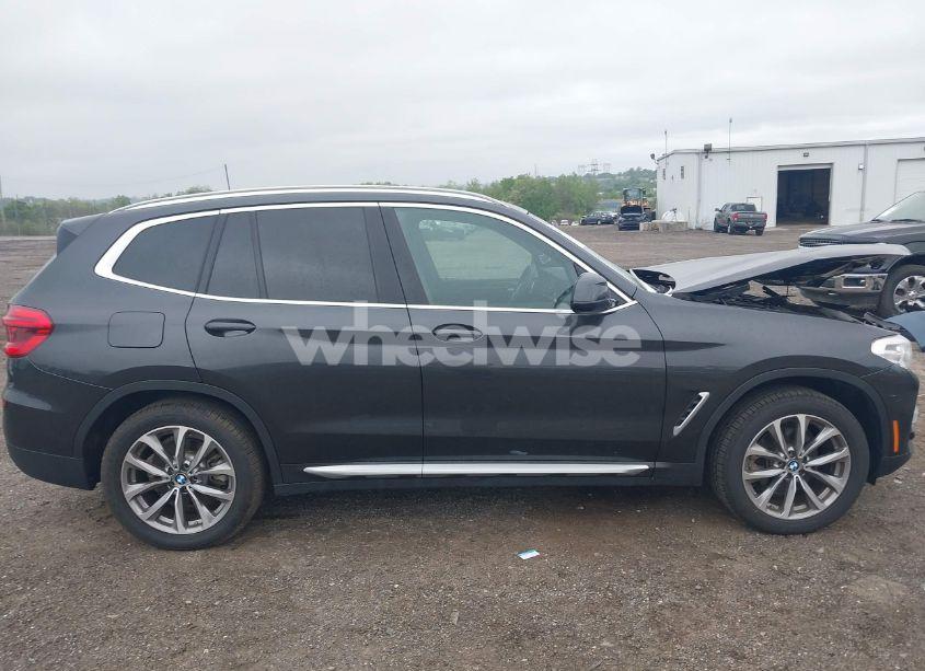 Photo 13 of 2019 Bmw X3 XDRIVE30I (VIN 5UXTR9C56KLD92631)