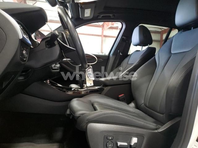 Photo 2 of 2019 BMW X3 XDRIVE30I (VIN 5UXTR9C56KLP80777)