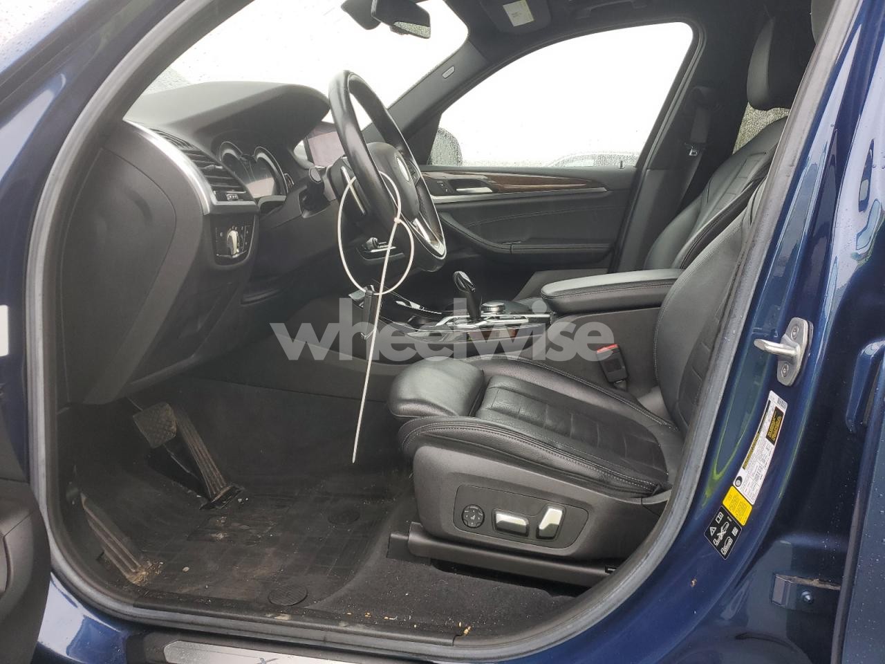 Photo 7 of 2019 BMW X3 XDRIVE30I (VIN 5UXTR9C56KLR06667)