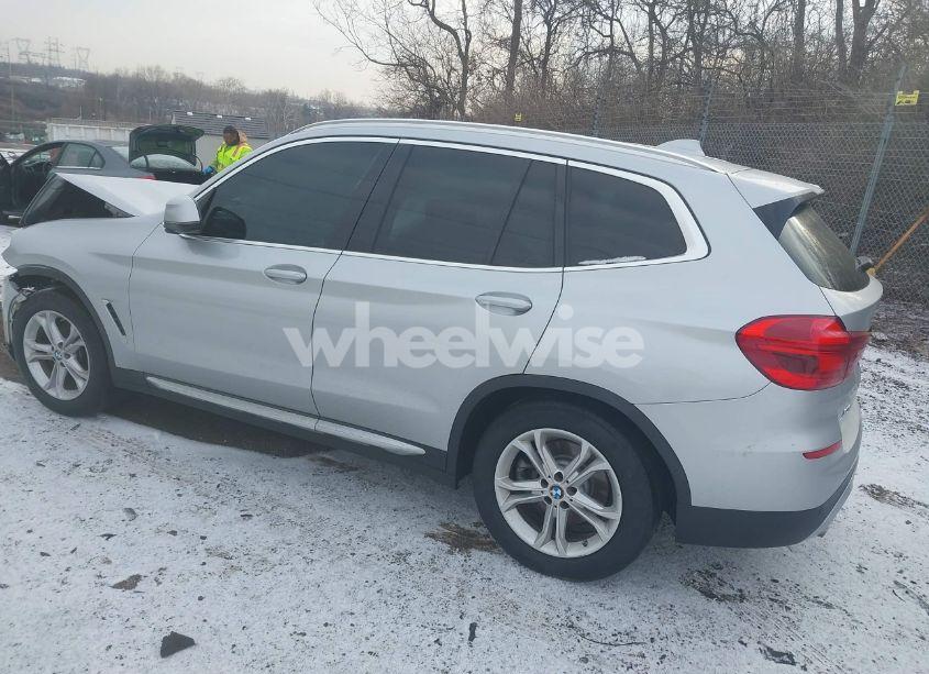 Photo 3 of 2019 Bmw X3 XDRIVE30I (VIN 5UXTR9C57KLP76883)
