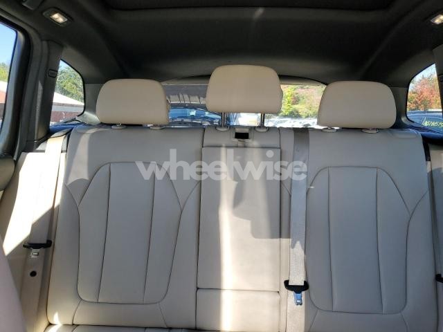 Photo 10 of 2019 BMW X3 XDRIVE30I (VIN 5UXTR9C59KLE11950)