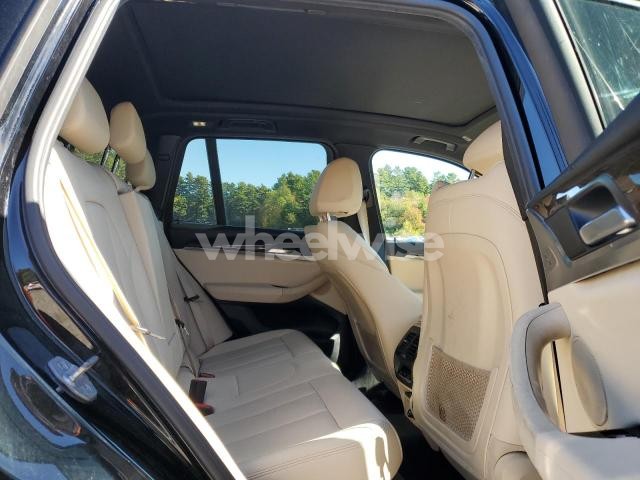 Photo 7 of 2019 BMW X3 XDRIVE30I (VIN 5UXTR9C59KLE11950)