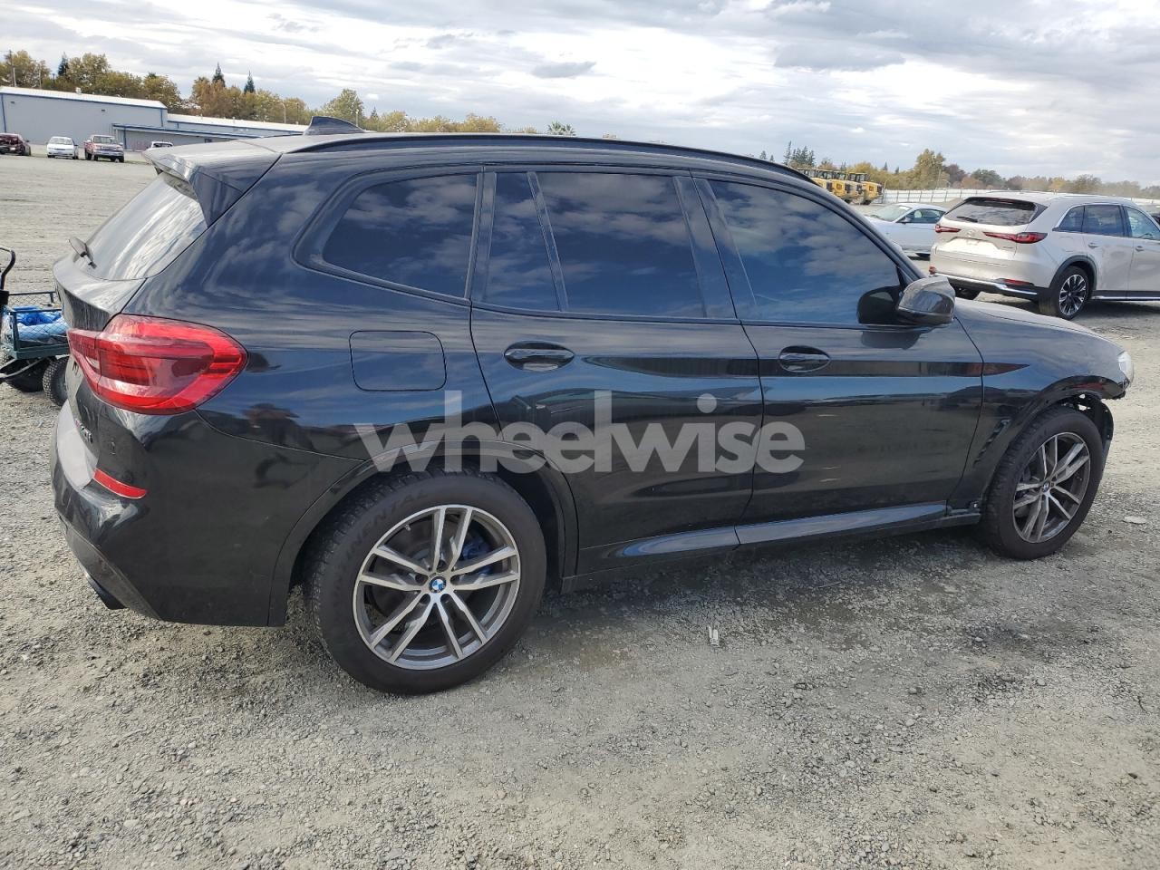 Photo 3 of 2018 BMW X3 XDRIVEM40I (VIN 5UXTS3C59J0Y98694)