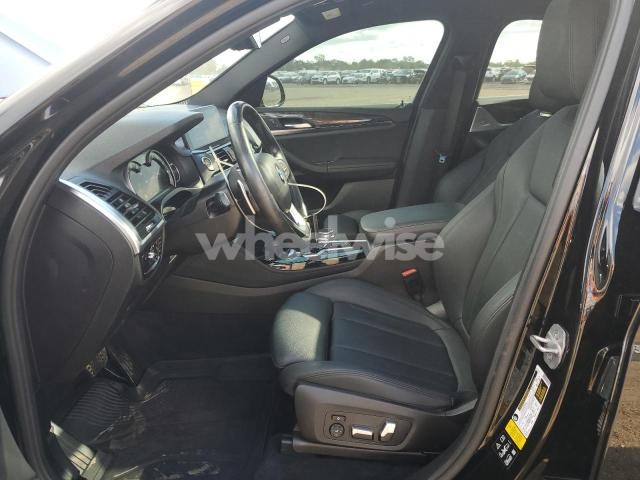 Photo 3 of 2019 BMW X4 XDRIVE30I (VIN 5UXUJ3C57KLG53645)