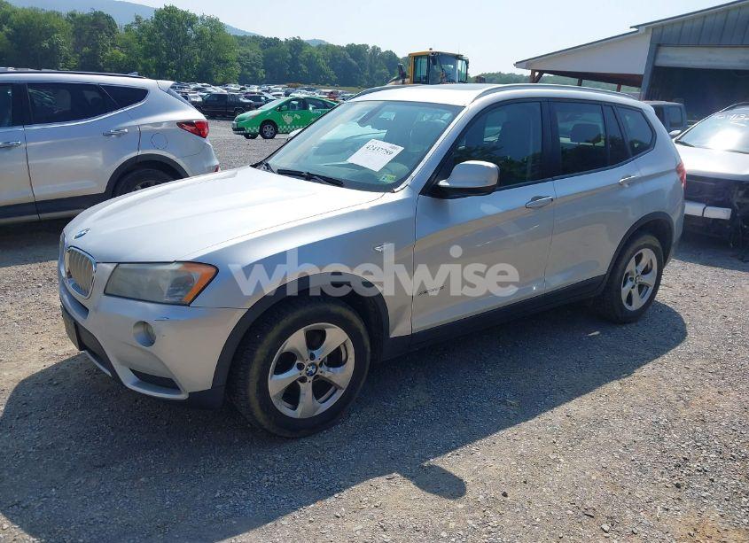 Photo 2 of 2011 Bmw X3 XDRIVE28I (VIN 5UXWX5C5XBL705480)