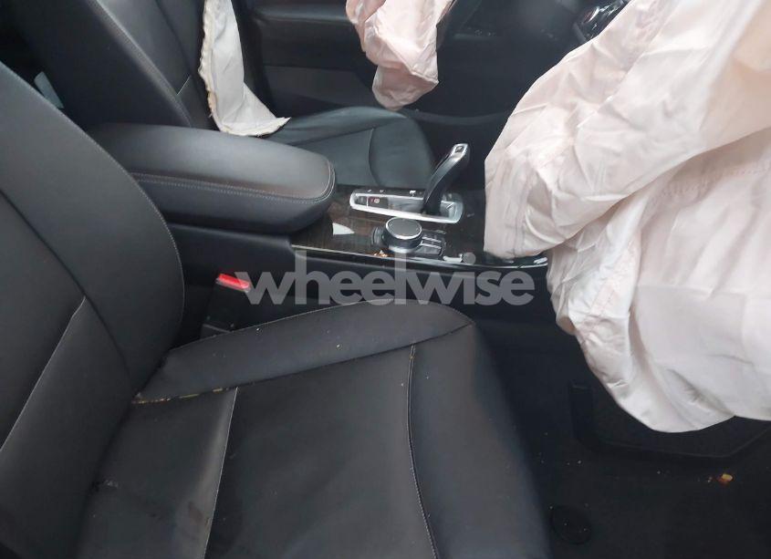 Photo 5 of 2017 Bmw X3 XDRIVE28I (VIN 5UXWX9C33H0T17703)