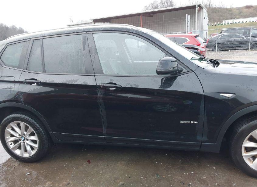 Photo 13 of 2017 Bmw X3 SDRIVE28I (VIN 5UXWZ7C33H0X39999)