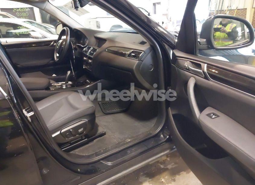 Photo 5 of 2017 Bmw X3 SDRIVE28I (VIN 5UXWZ7C38H0X42123)